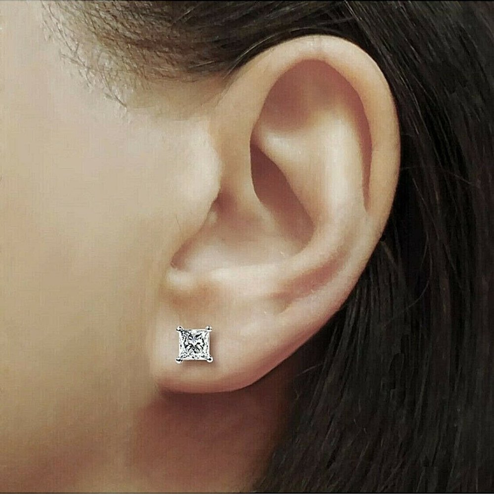 2.5 CT PRINCESS CUT STUD EARRINGS!!!